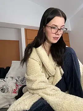 Snapshot of RoxiBlack chatting on 02.06.26 RoxiBlack online show from 02.06.26