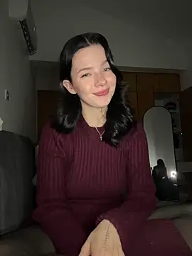 Snapshot of RoxiBlack chatting on 02.26.26 RoxiBlack online show from 02.26.26