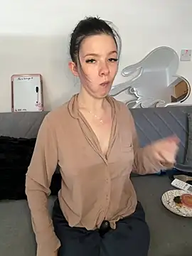 Snapshot of RoxiBlack chatting on 03.03.26 RoxiBlack online show from 03.03.26