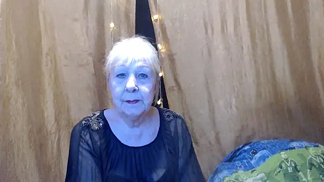  Estelitta 5 online show from 01.23.25