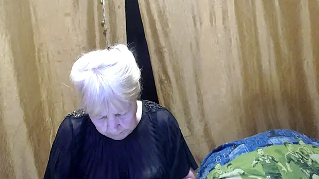  Estelitta 5 online show from 02.06.25