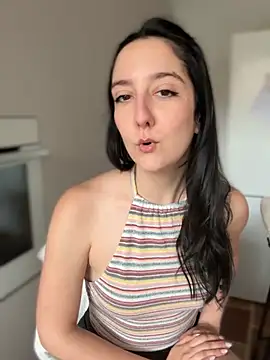 Snapshot of _Juliette chatting on 03.28.26 Juliette online show from 03.28.26