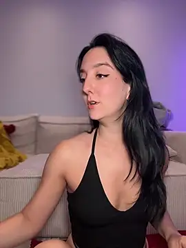 Snapshot of _Juliette chatting on 05.24.26 Juliette online show from 05.24.26