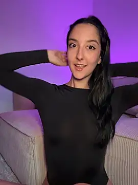 Snapshot of _Juliette chatting on 06.12.26 Juliette online show from 06.12.26