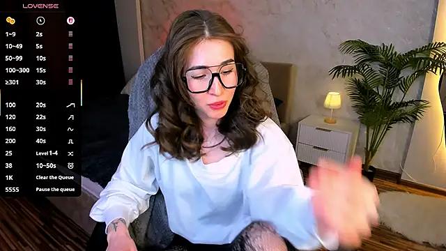 Snapshot of ashleyro1 chatting on 02.04.26 ashleyro1 online show from 02.04.26