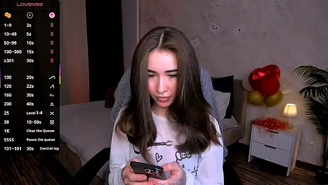 Snapshot of ashleyro1 chatting on 02.25.26 ashleyro1 online show from 02.25.26