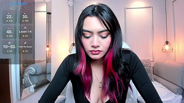 AzuraKindong online show from 01.28.25