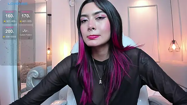 AzuraKindong online show from 02.22.25