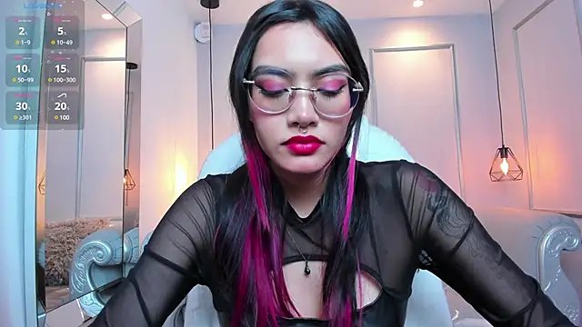 AzuraKindong online show from 03.08.25