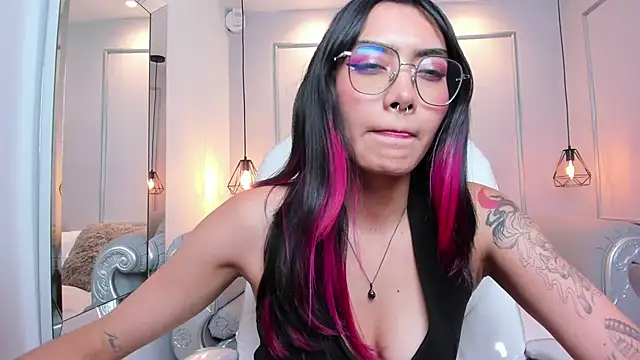 AzuraKindong online show from 03.19.25