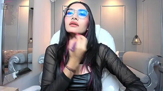 AzuraKindong online show from 01.07.26