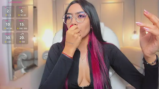 AzuraKindong online show from 02.06.26