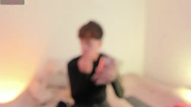 Tomy Rox online show from 09.15.25