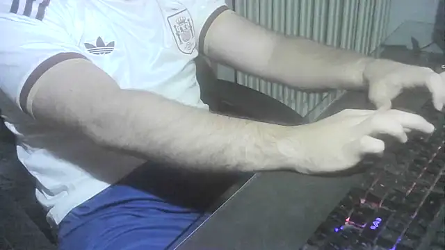 jorge2002- online show from 06.25.26