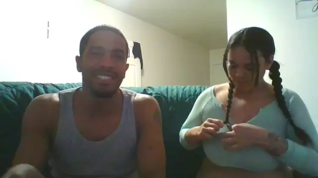 ExoticVibes69 online show from 03.20.25