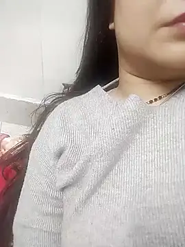 Snapshot of Husnpari20 chatting on 12.17.24 Husnpari20 online show from 12.17.24