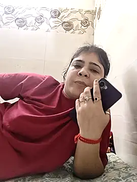 Snapshot of Husnpari20 chatting on 10.07.25 Husnpari20 online show from 10.07.25