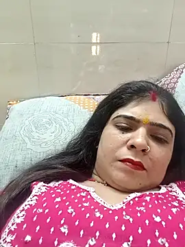 Snapshot of Husnpari20 chatting on 11.19.25 Husnpari20 online show from 11.19.25