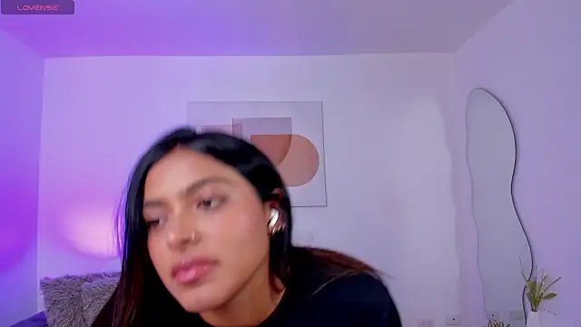 Snapshot of amandaconner chatting on 10.19.25 amandaconner online show from 10.19.25