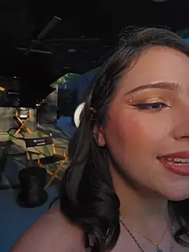 freya bella  online show from 03.01.26