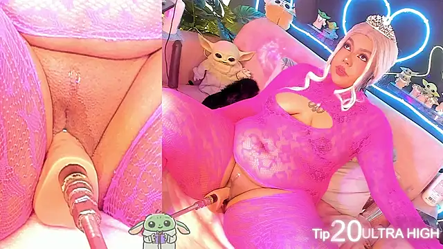 shayna manson  online show from 09.19.25