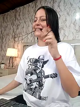 Arii Vga online show from 12.15.24