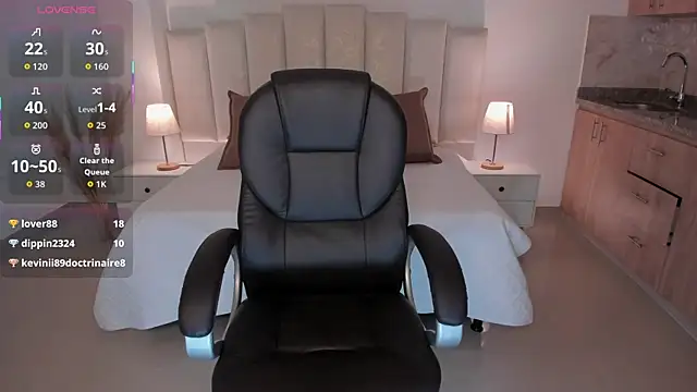 Aida adams online show from 11.29.25