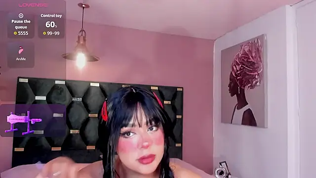 Red lady online show from 11.15.25