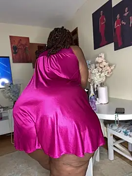 MsWhiteChocolatte online show from 05.27.26