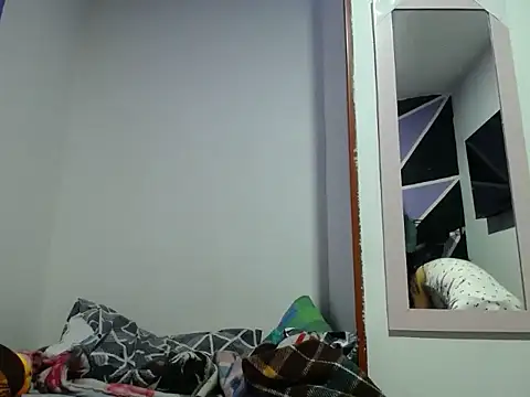 Laura martin  online show from 03.28.26