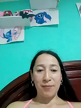 emilypoppy3 online show from 10.15.25