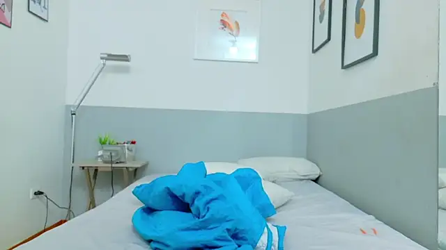 daddys little princesss online show from 10.12.25