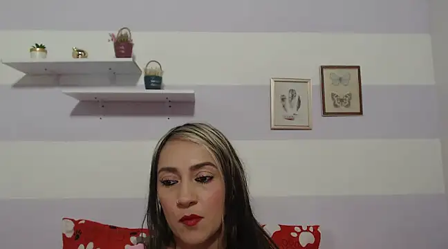 kimberlyvega online show from 02.22.25
