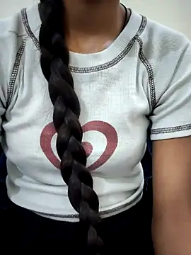 Snapshot of Kumkum_36 chatting on 02.21.25 Kumkum 36 online show from 02.21.25