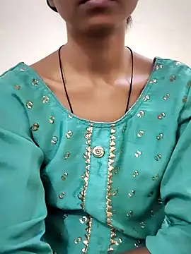 Snapshot of Kumkum_36 chatting on 03.02.25 Kumkum 36 online show from 03.02.25