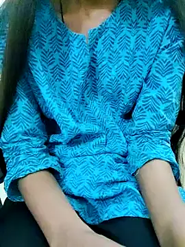 Snapshot of Kumkum_36 chatting on 03.07.25 Kumkum 36 online show from 03.07.25