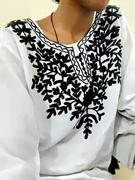 Snapshot of Kumkum_36 chatting on 03.08.25 Kumkum 36 online show from 03.08.25