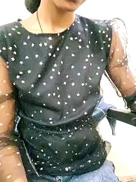 Snapshot of Kumkum_36 chatting on 03.10.25 Kumkum 36 online show from 03.10.25