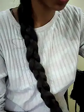 Snapshot of Kumkum_36 chatting on 03.12.25 Kumkum 36 online show from 03.12.25