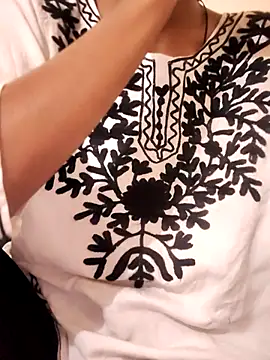 Snapshot of Kumkum_36 chatting on 03.18.25 Kumkum 36 online show from 03.18.25