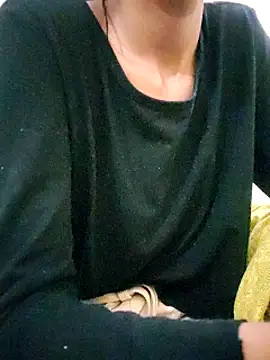 Snapshot of Kumkum_36 chatting on 03.22.25 Kumkum 36 online show from 03.22.25