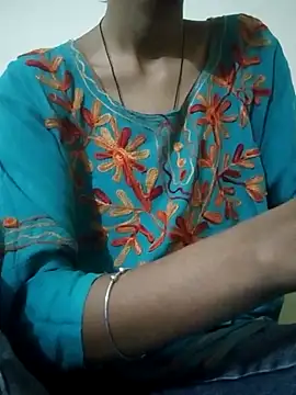 Snapshot of Kumkum_36 chatting on 09.16.25 Kumkum 36 online show from 09.16.25