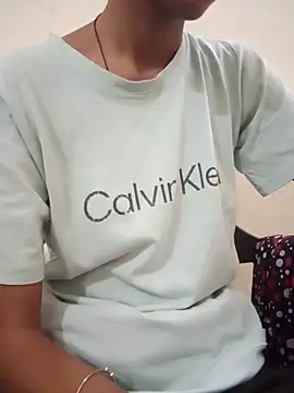 Snapshot of Kumkum_36 chatting on 09.20.25 Kumkum 36 online show from 09.20.25