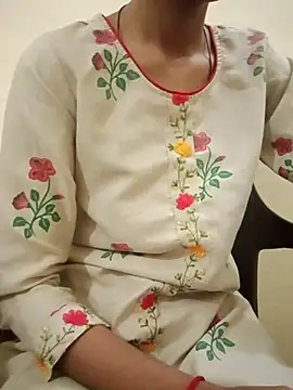 Snapshot of Kumkum_36 chatting on 10.08.25 Kumkum 36 online show from 10.08.25