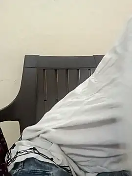 Snapshot of Kumkum_36 chatting on 11.07.25 Kumkum 36 online show from 11.07.25