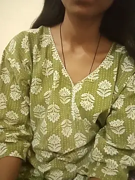 Snapshot of Kumkum_36 chatting on 11.13.25 Kumkum 36 online show from 11.13.25