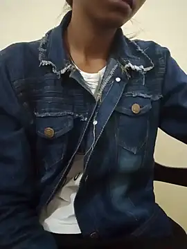 Snapshot of Kumkum_36 chatting on 02.21.26 Kumkum 36 online show from 02.21.26