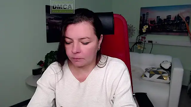 Lily flower7 online show from 11.18.25