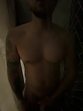 Snapshot of tjuodziauskas chatting on 02.05.26 tjuodziauskas online show from 02.05.26