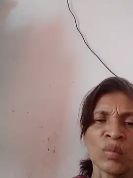 Snapshot of soltrinidad chatting on 11.02.25 soltrinidad online show from 11.02.25